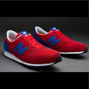 *SOLD* NEW BALANCE 420 SNEAKERS